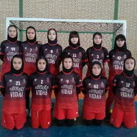 ثبت نام فوتبال برای پسران و دختران