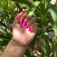 خدمات کاشت ناخن به سبک روسی