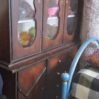 بوفه کلاسیک تمام‌چوب (دو تکه و حمل آسان)