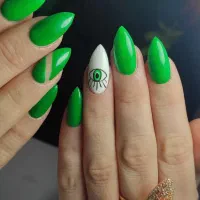 کاشت ناخن باتخفیف بلک فرایدی فقط (180)