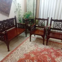 مبل سنتی ۴ نفره به همراه ۲عدد عسلی|مبلمان خانگی و میز عسلی|اراک, |دیوار