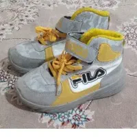 کتانی فیلا سایز۳۳در حد نوقیمت فقط ۸۰۰