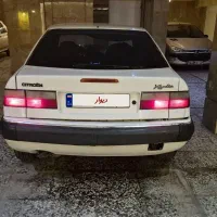 زانتیا سفید ۲۰۰۰ مدل ۱۳۸۶