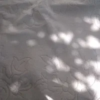 ۲موکت ۴۲ مترطرح گل عرض رول ۳ در ۷ هست