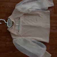 تعدادی لباس و