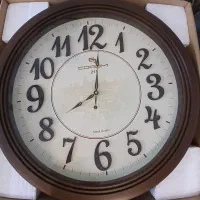 ساعت دیواری