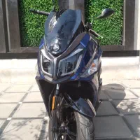 sym j200