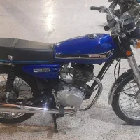 موتور ۱۲۵ پیشرو کاربرات مدل ۹۵ چراغ گرد مدارک کامل