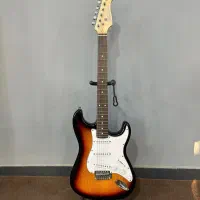 گیتار الکتریک|گیتار، بیس، امپلیفایر|قم, شهرک قدس|دیوار