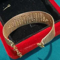 دستبند|جواهرات|اندیشه, اندیشه فاز ۳|دیوار