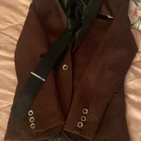 کت تک همراه با کروات