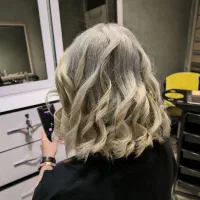 مدل‌ رنگ احیا|خدمات آرایشگری و زیبایی|تهران, تهرانپارس جنوبی|دیوار