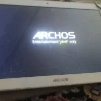 تبلت|تبلت|مشهد, نیزه|دیوار