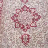 با سلام یک قطعه فرش دستباف بفروش می رسد