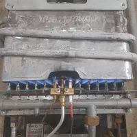 ابگرم کن دیواری