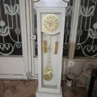 ساعت ایستاده قدی