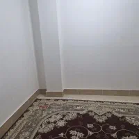 نیروی خدماتی خانوم