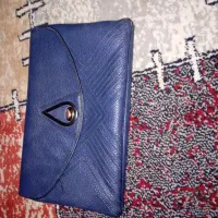 تعدادی کیف در حد نوع|کیف، کفش، کمربند|دهدشت, |دیوار