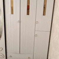 کمد لباس فوق‌العاده با قیمت عالی