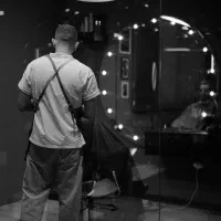 اجاره صندلی با شرایط ویژه