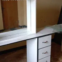 میز ناخونکار