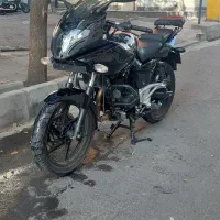 پالس ۲۲۰ مدل ۹۲