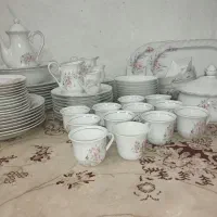 سرویس چینی اسپیدار گل عروس (تفرش)|ظروف سرو و پذیرایی|تهران, آجودانیه|دیوار
