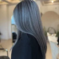 رنگ و لایت حرفه ای فقط تا اخر ماه از۱/۵|خدمات آرایشگری و زیبایی|اصفهان, خواجو|دیوار