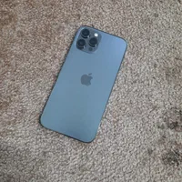 اپل iPhone 12 Pro Max با حافظهٔ ۱۲۸ گیگابایت