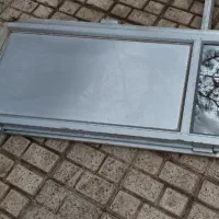 درب آلومینیومی قدیمی بدون چهار چوب
