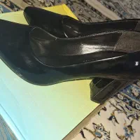 کفش و لباس|کیف، کفش، کمربند|کوهنانی, |دیوار