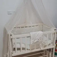 تخت کنار مادر|تخت و صندلی بچه|میانه, |دیوار