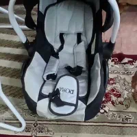 کریر وصندلی غذا خوری