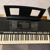 ارگ Yamaha korg