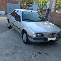 پژو۸۴ عروسک