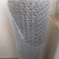 َتور قفسی و جا آبی فلزی پر نده|لوازم جانبی حیوانات|فولادشهر, باغشاد|دیوار