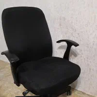 صندلی چرخ دار مشکی
