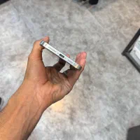 آیفون ۱۶پرومکس ۲۵۶گیگابایت zaa