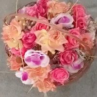 سبد گل مصنوعی