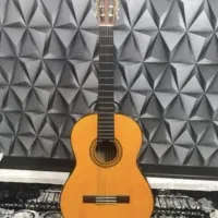 گیتار یاماهاc70