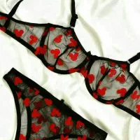 لباس زیر زنانه