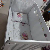 گهواره ی نوزاد در حد نو|اسباب و اثاث بچه|لوندویل, |دیوار