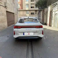 کی ام سیj7 مدل ۴۰۲|خودرو سواری و وانت|تهران, منیریه|دیوار