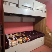 تخت ۲ طبقه