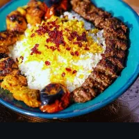 پذیرایی و آشپزخانه