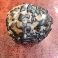 سنگ ۱۳۶ گرم چگالی  ۳/66