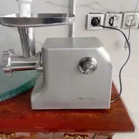 چرخ گوشت بدون کار کرد اکبند