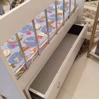 تخت نوزاد گهواره شو سالم ودر حد نو|تخت و صندلی بچه|تبریز, |دیوار