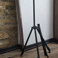 سه پایه بوم نقاشی