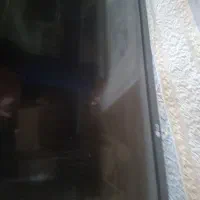تلویزیون الجی صفحه شکسته